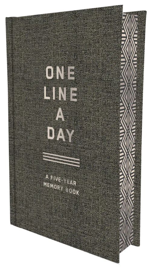 One Line a Day: A Five-Year Memory Book (Charcoal Canvas) (HB)